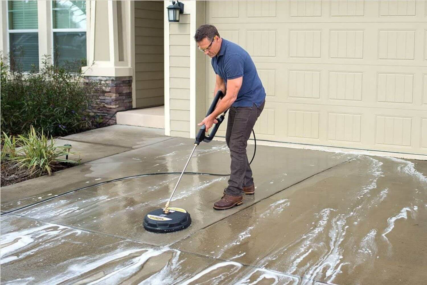 The Pros And Cons Of Using A Surface Cleaner